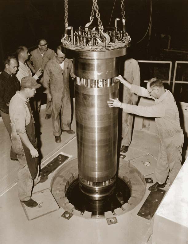 Installing the reactor vessel into EBR-1