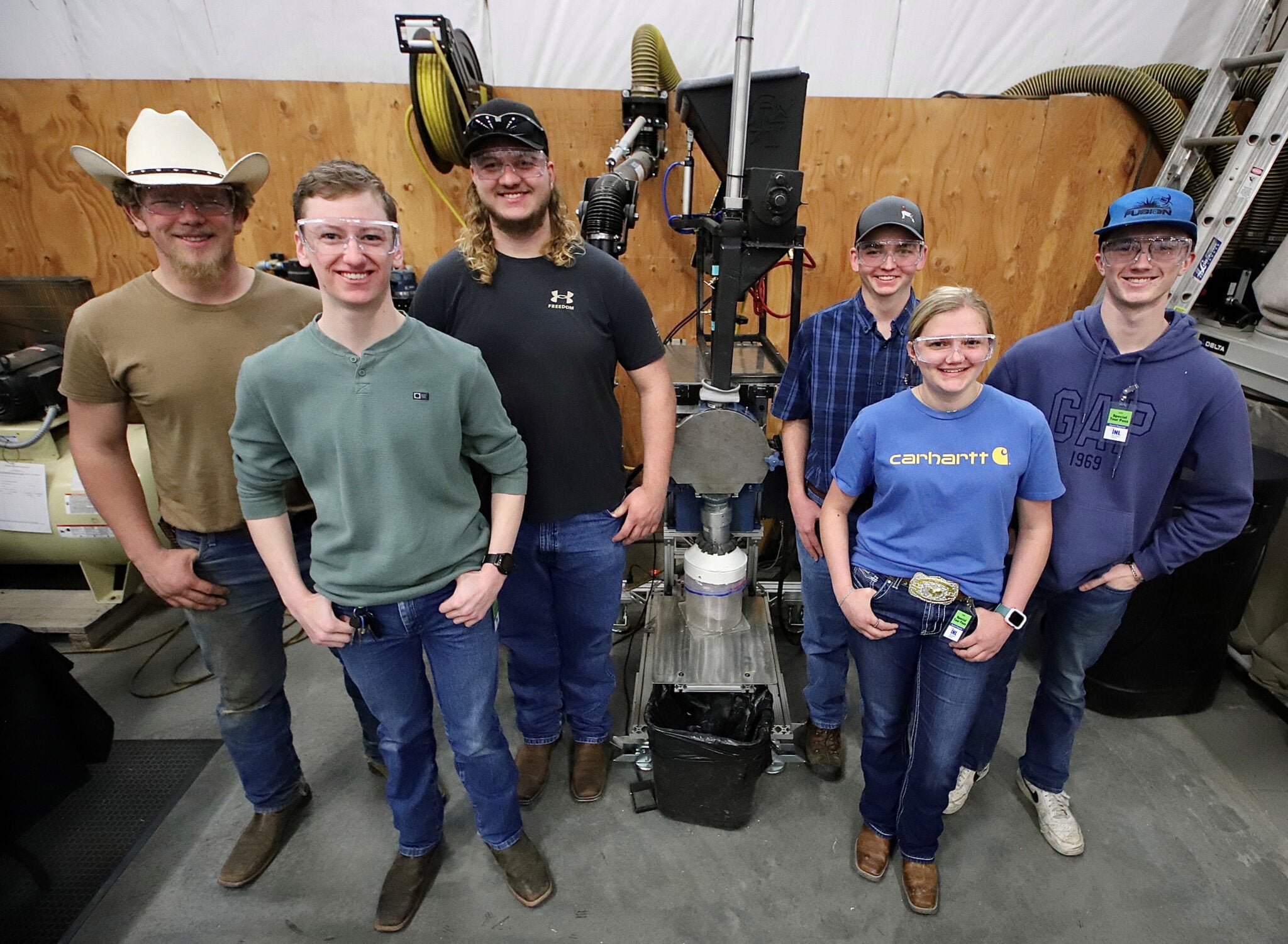 Rigby students compete in ‘hopper challenge’ - Idaho National Laboratory